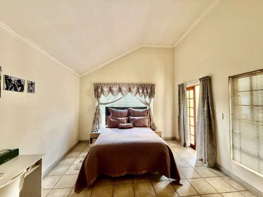 3 Bedroom Property for Sale in Meerhof North West